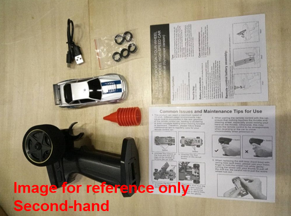 Fast Free Shipping Second Hand EU Stock 4304A 2.4GHz 1/43 RC Drift Car 4WD High Speed Racing Vehicles RTR Mini Car Toy Model Radio Battery Lights Gyroscope