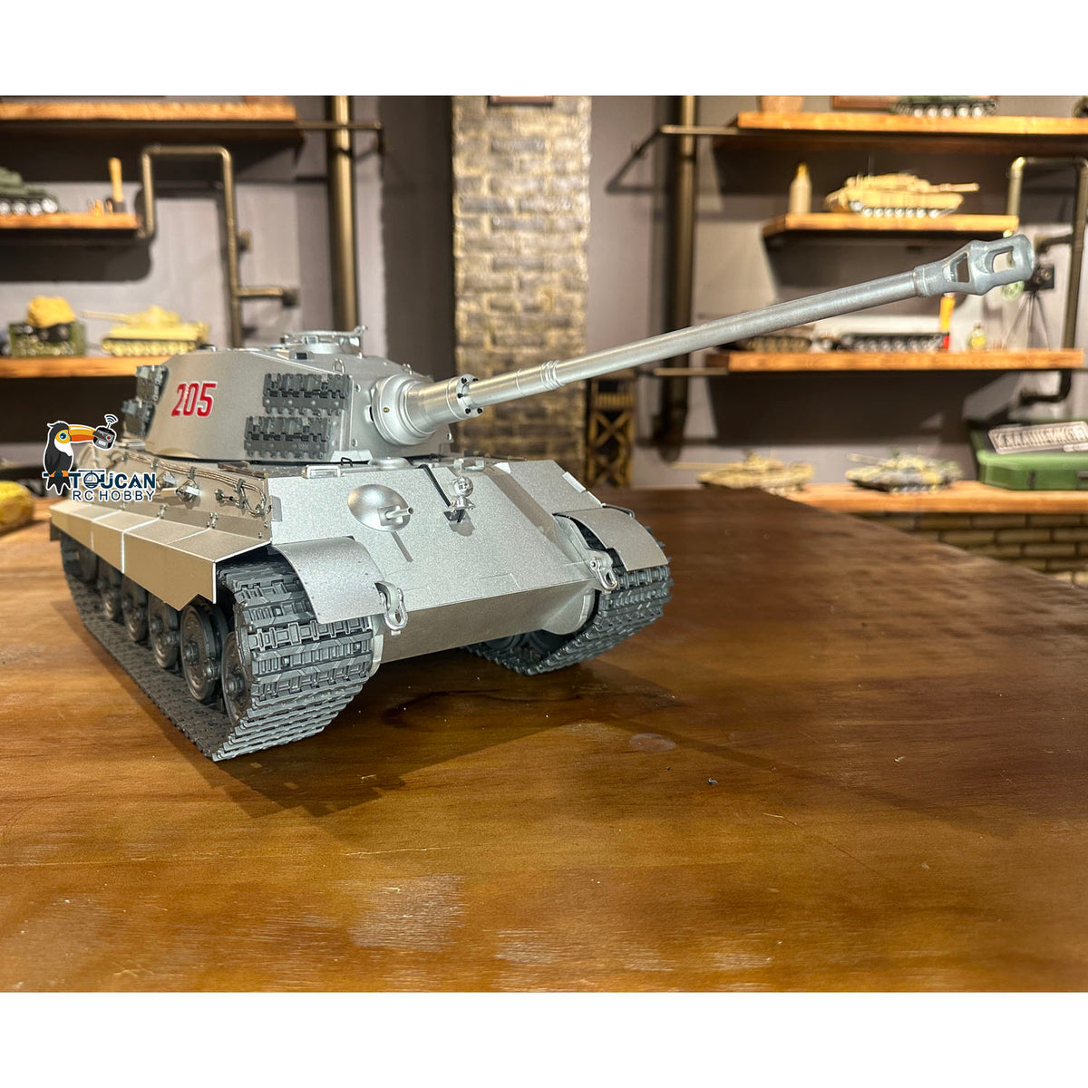 TOUCAN RC HOBBY Henglong 1/16 King Tiger Heavy RC Tank 3888 Metal Remote Control Military Tanks BB Firing 360 Degree Turret Smoke Light Sound