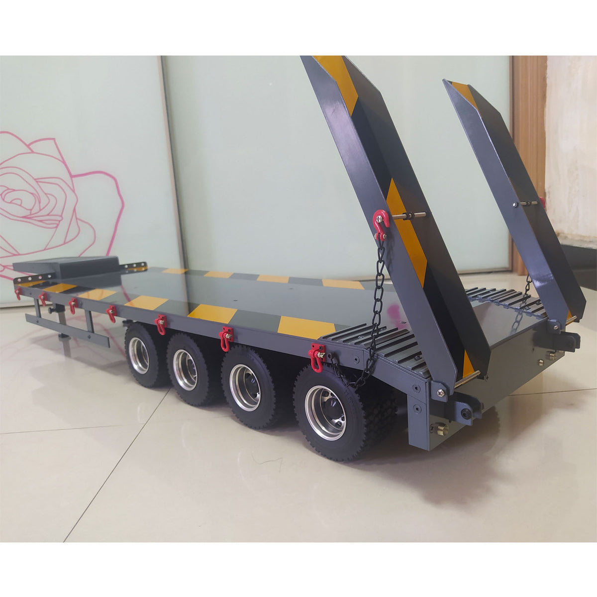 Metall-Sattelauflieger 4-Achs-Anhänger für 1/14 RC-Sattelzugmaschine Fernbedienung Auto Hobby Modell DIY Spielzeug Zubehör montiert lackiert