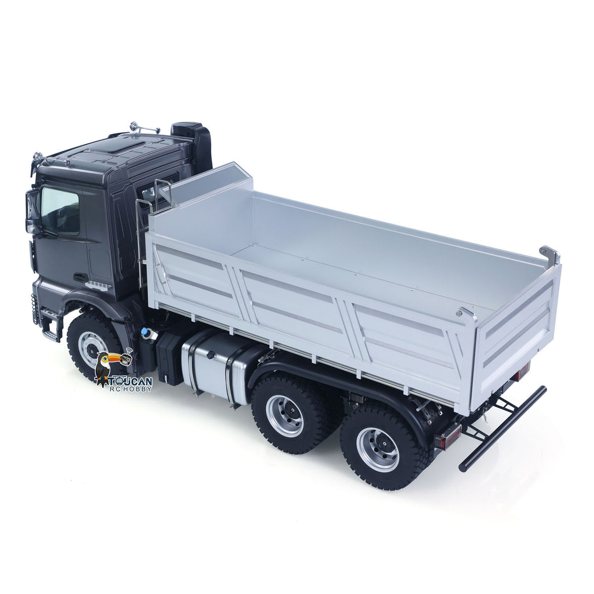 1/14 RC Dump Truck Plastic 5702 two-speed gearbox under chassis