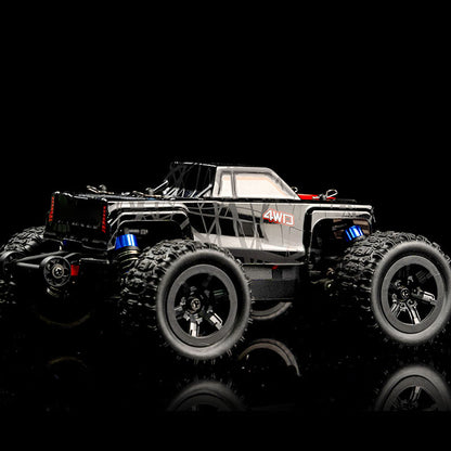 1/20 Fernbedienung Hochgeschwindigkeits-Geländewagen 40km/h 2,4G RC 4WD Auto C8811 Bürstenloser Motor ESC Heberad Metallwelle RTR