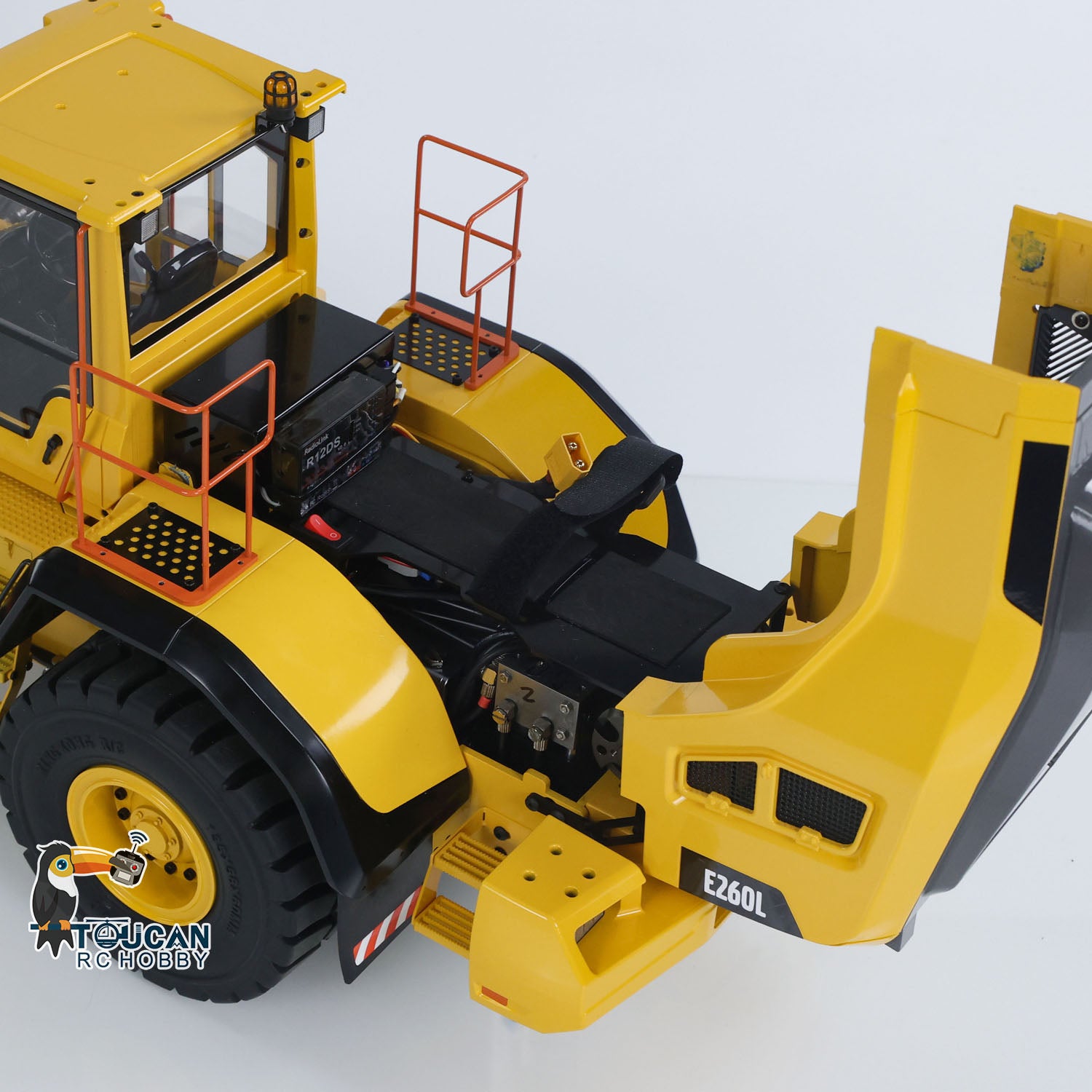 MTM E260L Metal 1/14 Loader Hydraulic Wheel Loader with Brushless Pump 3.5MPa and Quick Coupler for Bucket and Fork Swap, Excludes Battery