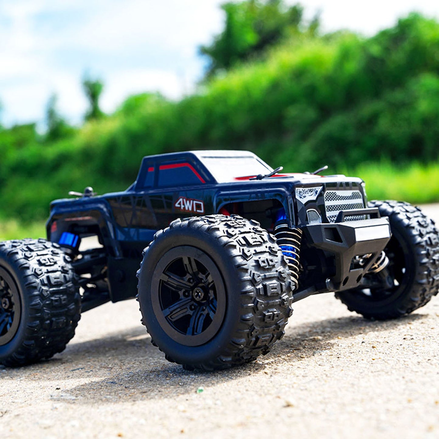 1/20 Fernbedienung Hochgeschwindigkeits-Geländewagen 40km/h 2,4G RC 4WD Auto C8811 Bürstenloser Motor ESC Heberad Metallwelle RTR