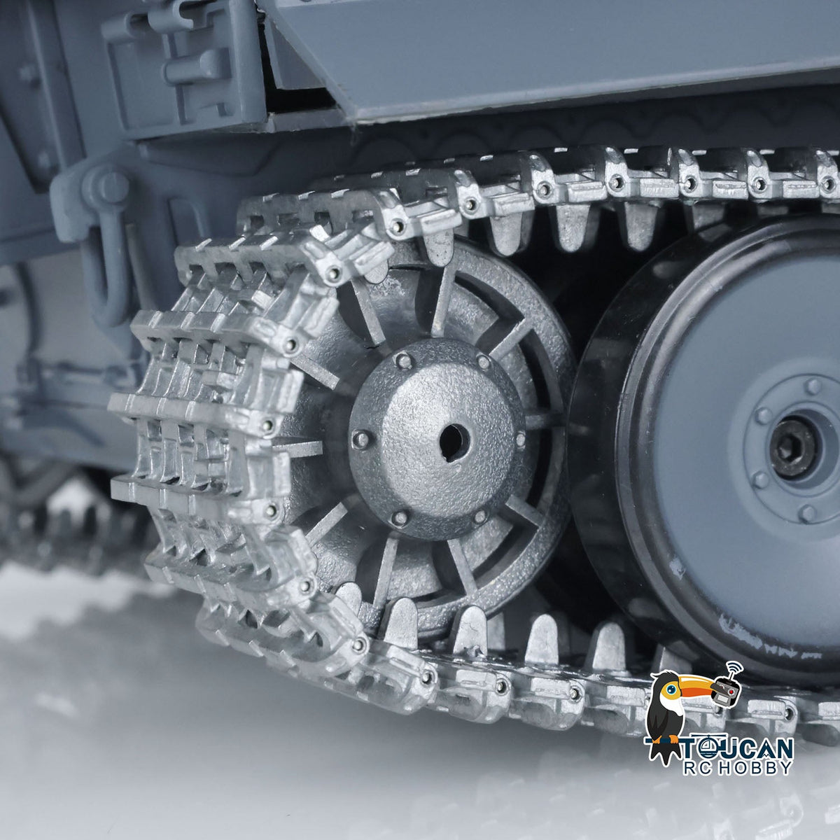 Henglong 1/16 TK7.0 Promotion Tiger I RC Tank 3818 with Barrel Recoil 360 Degrees Turret IR Smoke Metal Tracks Sprockets Idlers Wheels