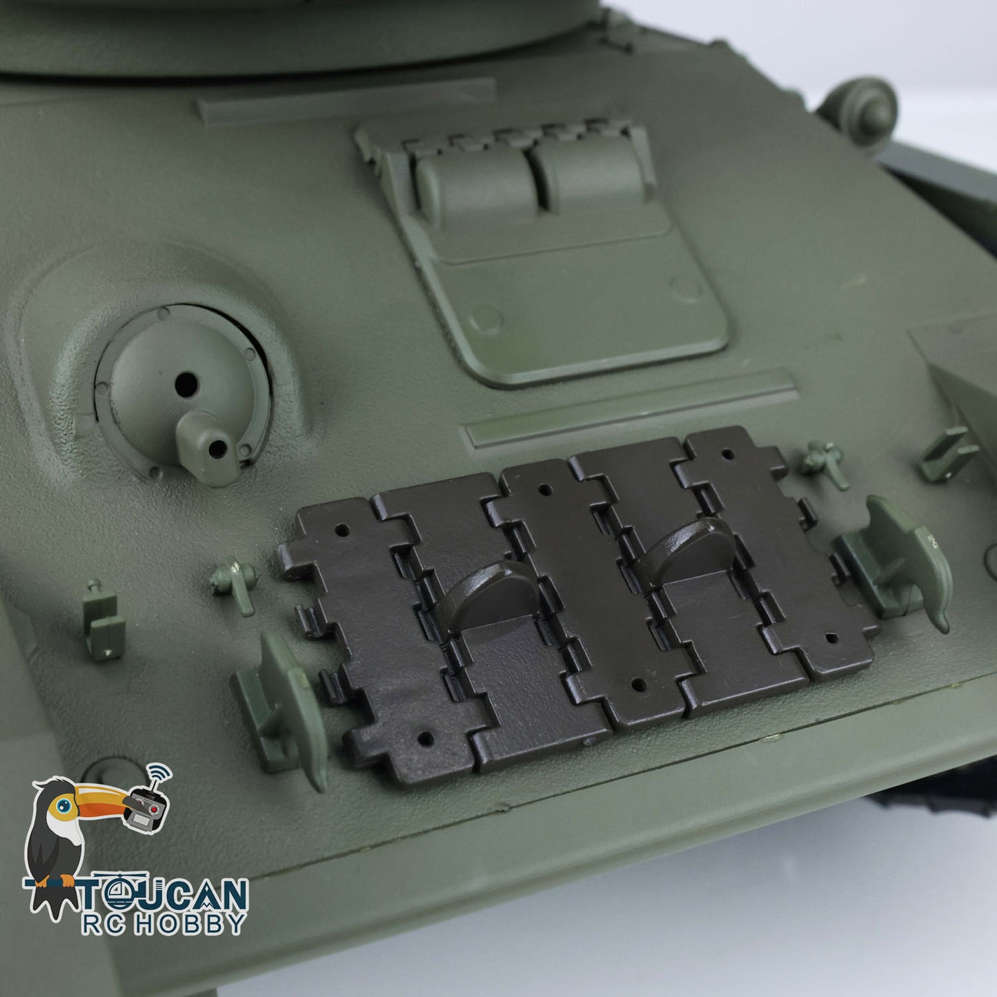 Henglong 1/16 TK7.0 Sowjetischer T34-85 I RC RTR BB IR Panzer 3909 mit 360°-Turm FPV Metallketten Kettenräder Leiträder Rauch Sound