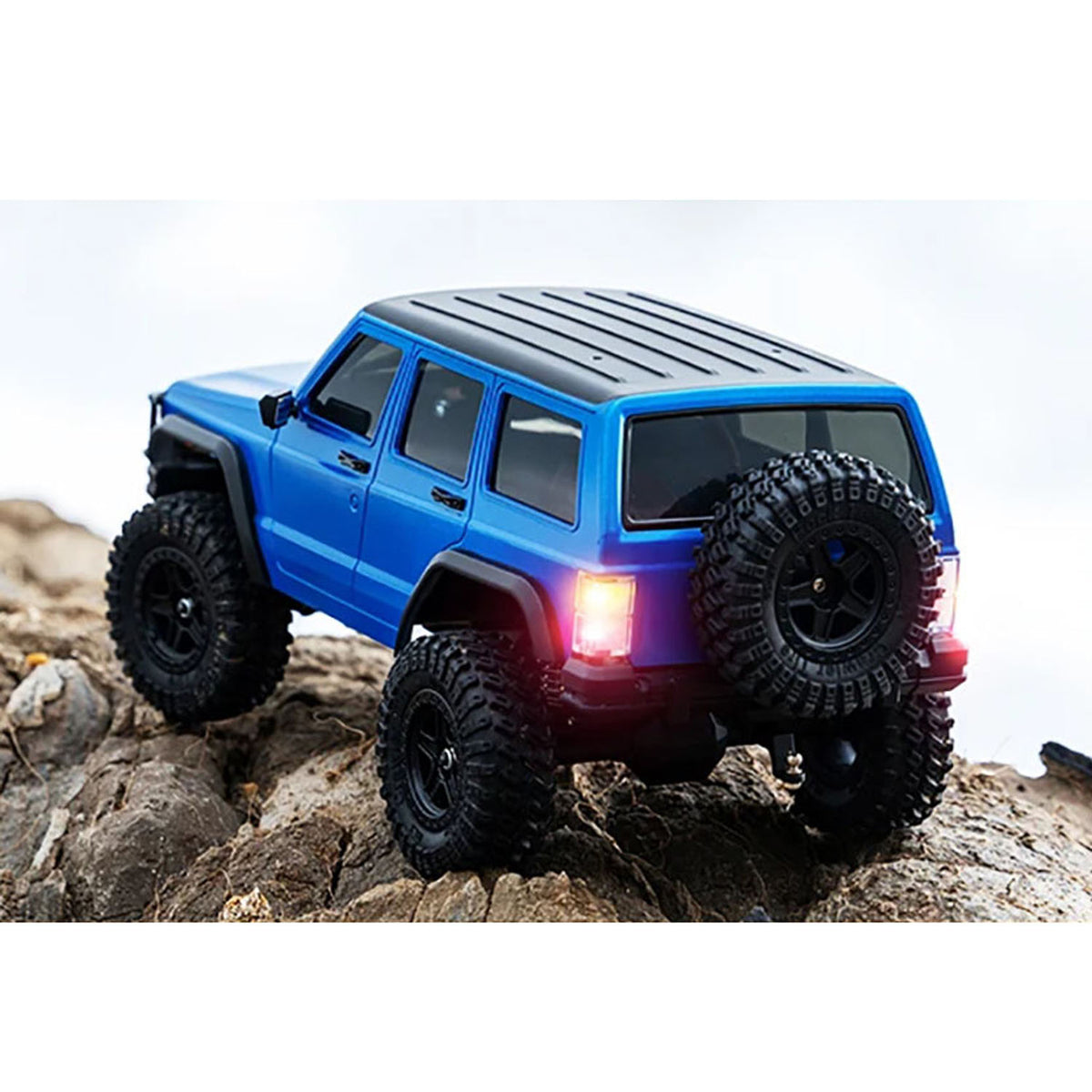 1/18 Allradantrieb Fernbedienung Rock Crawler 8562 RC Multi-Terrain Off Road Auto 3-Gang-Motor ESC Servo Lichtsystem Batterie