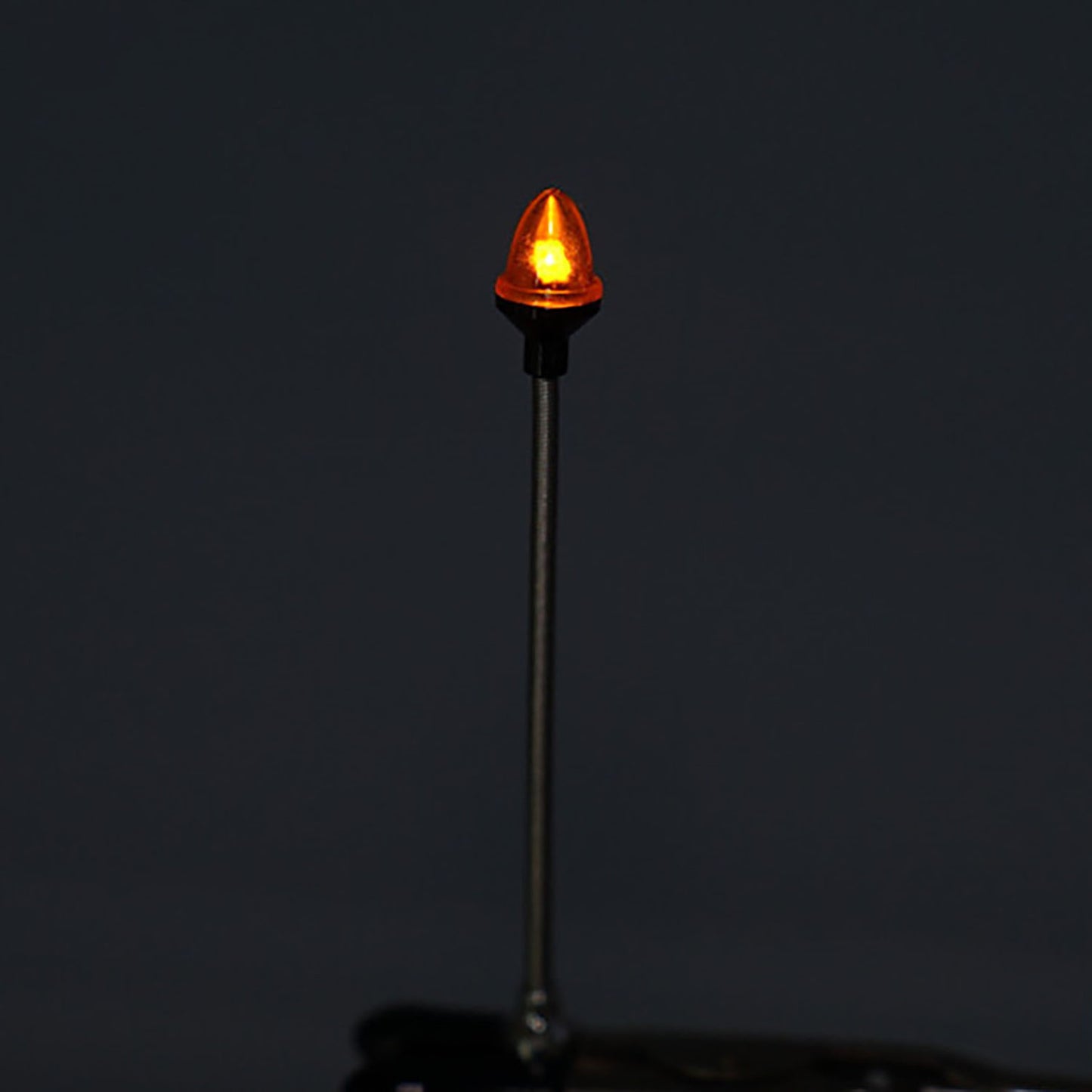 1 Paar LED-Kunststoff-Markierungsleuchte, Seitenwarnleuchte, 2,2 V – 3 V, für DIY Tamiya 1/14 RC Traktor-LKW-Modell, Bulldozer, Kipper, Autoteile