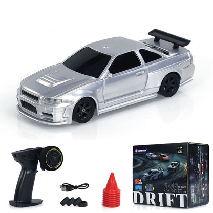 1:43 Ready to Run Drift Race Car Ferngesteuertes Spielzeugauto Allradreifen Leitkegel Hochgeschwindigkeits-Allradantrieb Emulierte Automodelle