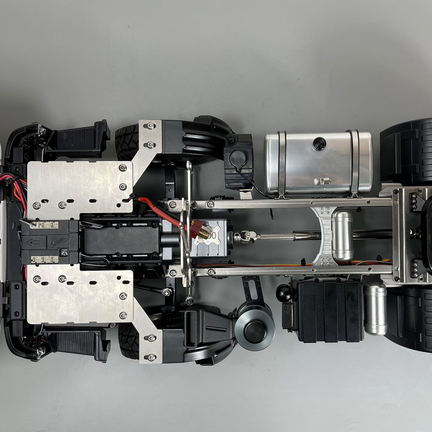 TOUCAN RC HOBBY 1/14 RC Tractor Truck 4x2 2-speed Radio Control Car Model Differential Lock Axle Painted Assembled PNP Version Servo ESC