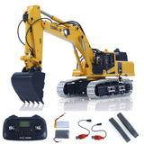 NEW TOY! 1/50 RC Digger PC520 Electric Lifting Radio Control Excavator Engineering Vehicle Metal Tracks Lights Sound Small Toy Collection