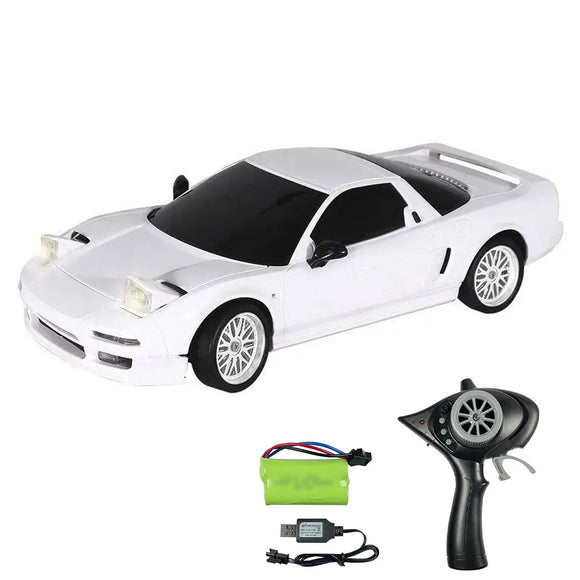 1/18 LDRC 2.4G Radio Control Drift Car Model 4*2 Racing Vehicle Linear Speed 10KM/H Flip Light Battery Motor USB Charge Toys