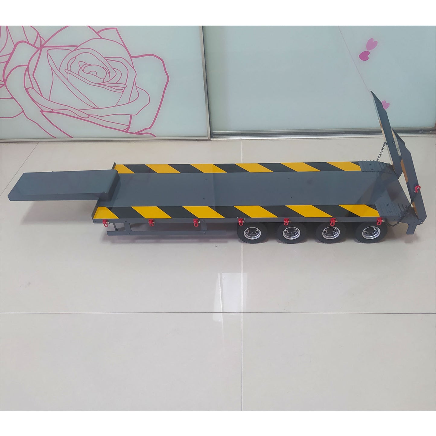 Metall-Sattelauflieger 4-Achs-Anhänger für 1/14 RC-Sattelzugmaschine Fernbedienung Auto Hobby Modell DIY Spielzeug Zubehör montiert lackiert