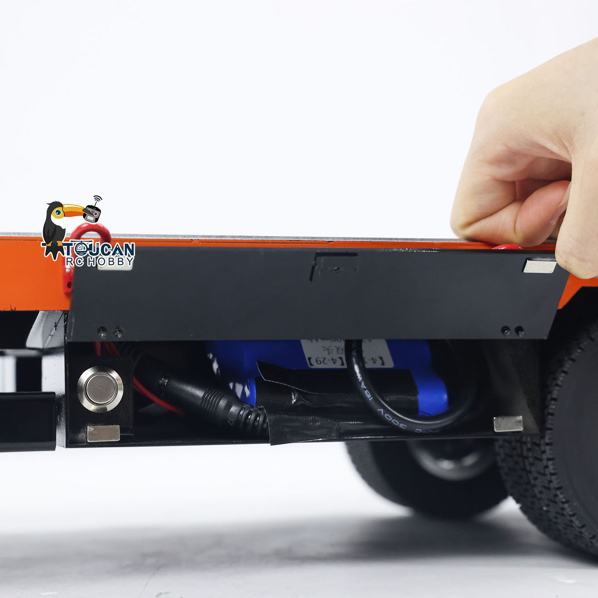 1:14 4-achs Metallanhänger für RC Traktor Auto LKW Elektrische Heckklappe Beine Lackiert Zusammengebaut DIY Modell Batterie