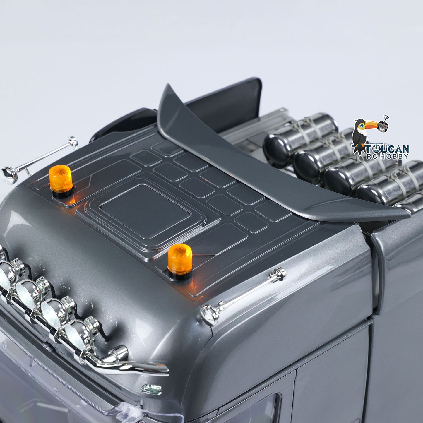 1/14 Ferngesteuerter Sattelschlepper 3363 LKW 10x10 Metallchassis Betriebsbereiter LKW Emuliertes Modell Lichter Geräusche 3-Gang-Getriebe