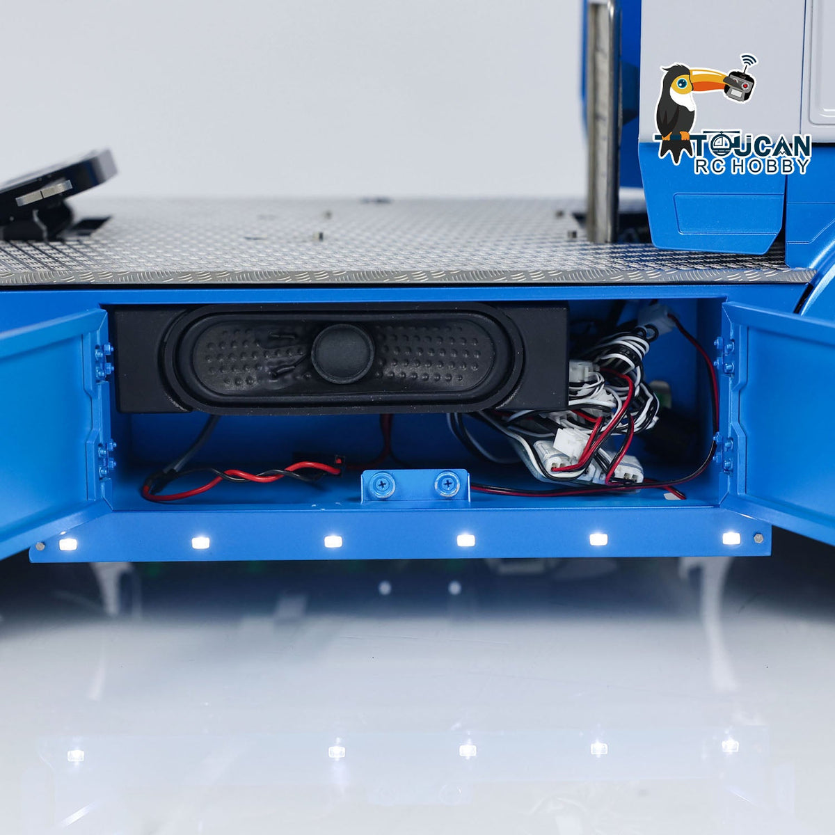 TOUCAN RC HOBBY 4X4 1/14  RC Tractor Truck DIY Customized Remote Control Car Metal Chassis