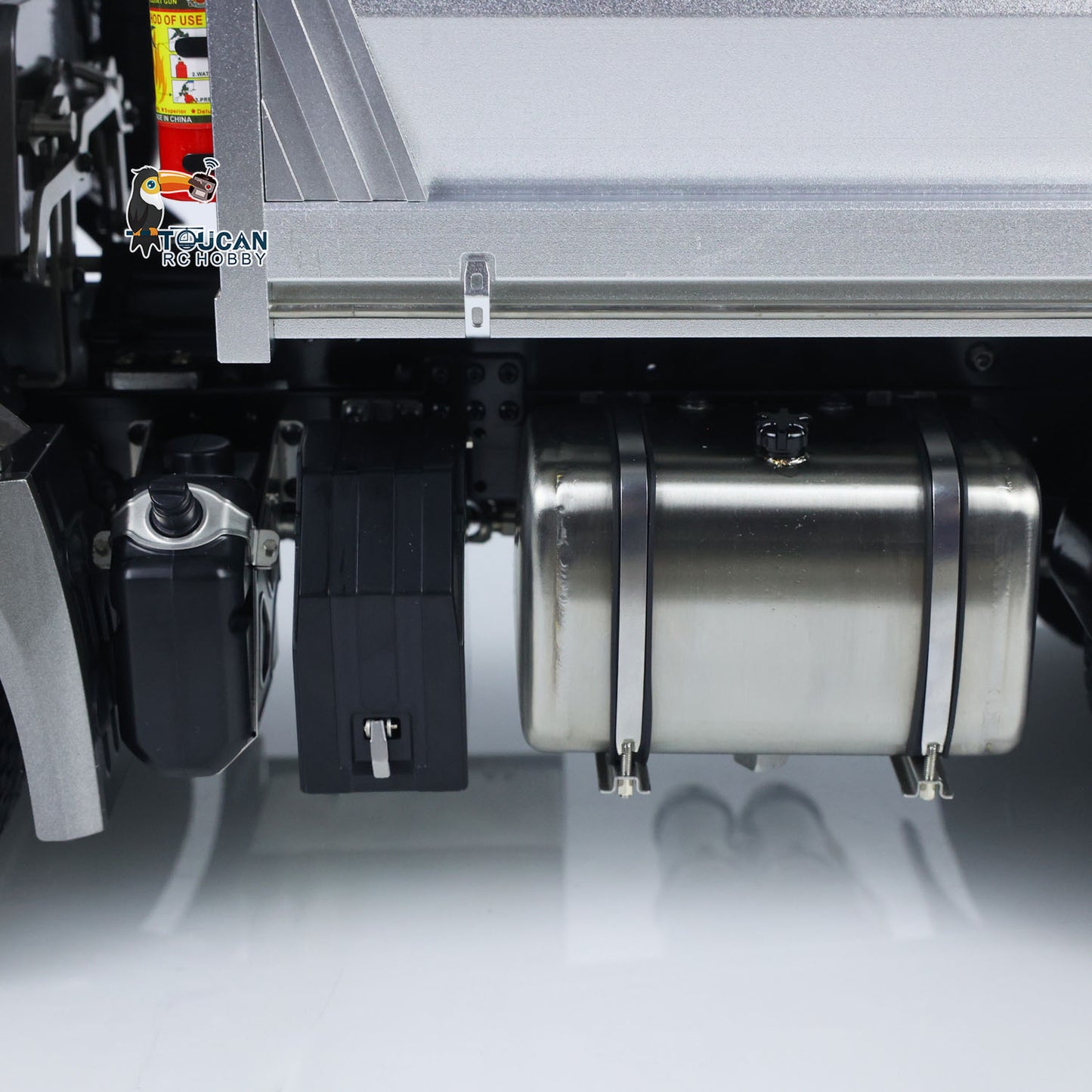 Schnelles freies Verschiffen Metall-Chassis-Modell RTR 1/14 RC Hydraulischer Dumper 2-Gang-Fernbedienung Kipper Auto 3 Achsen KEINE Sperrdifferentialachse Radiobatterie