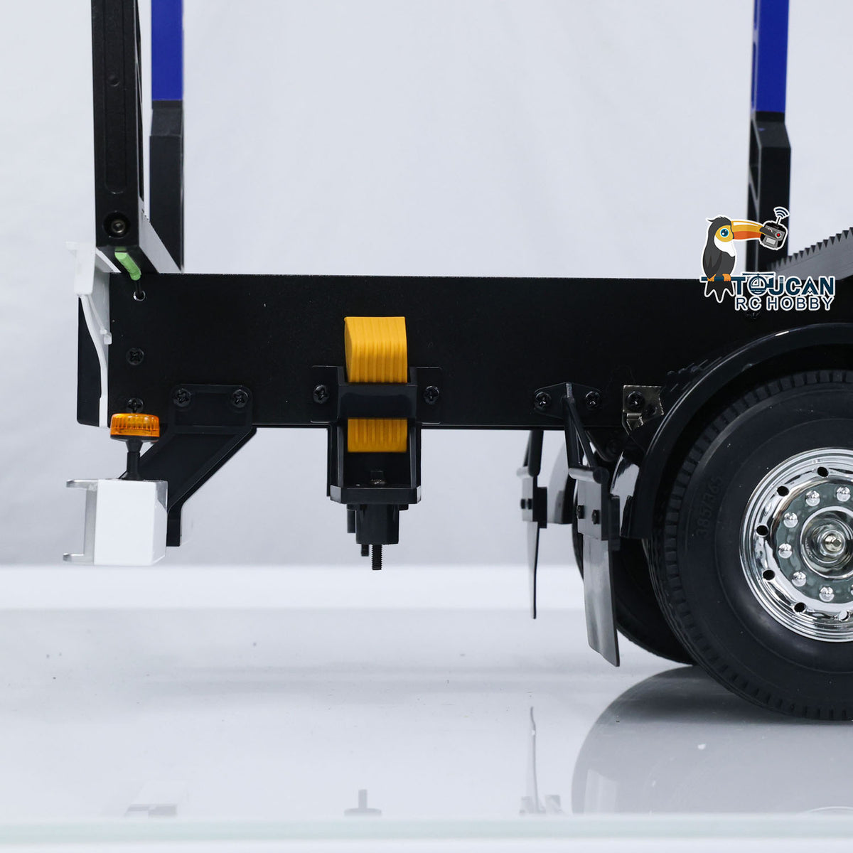 TOUCAN RC HOBBY 3Axles 1/14 Finished Timber Trailer for Logging Truck DIY 1/14 RC Tractor Model Painted Simulation Vehicle DIY