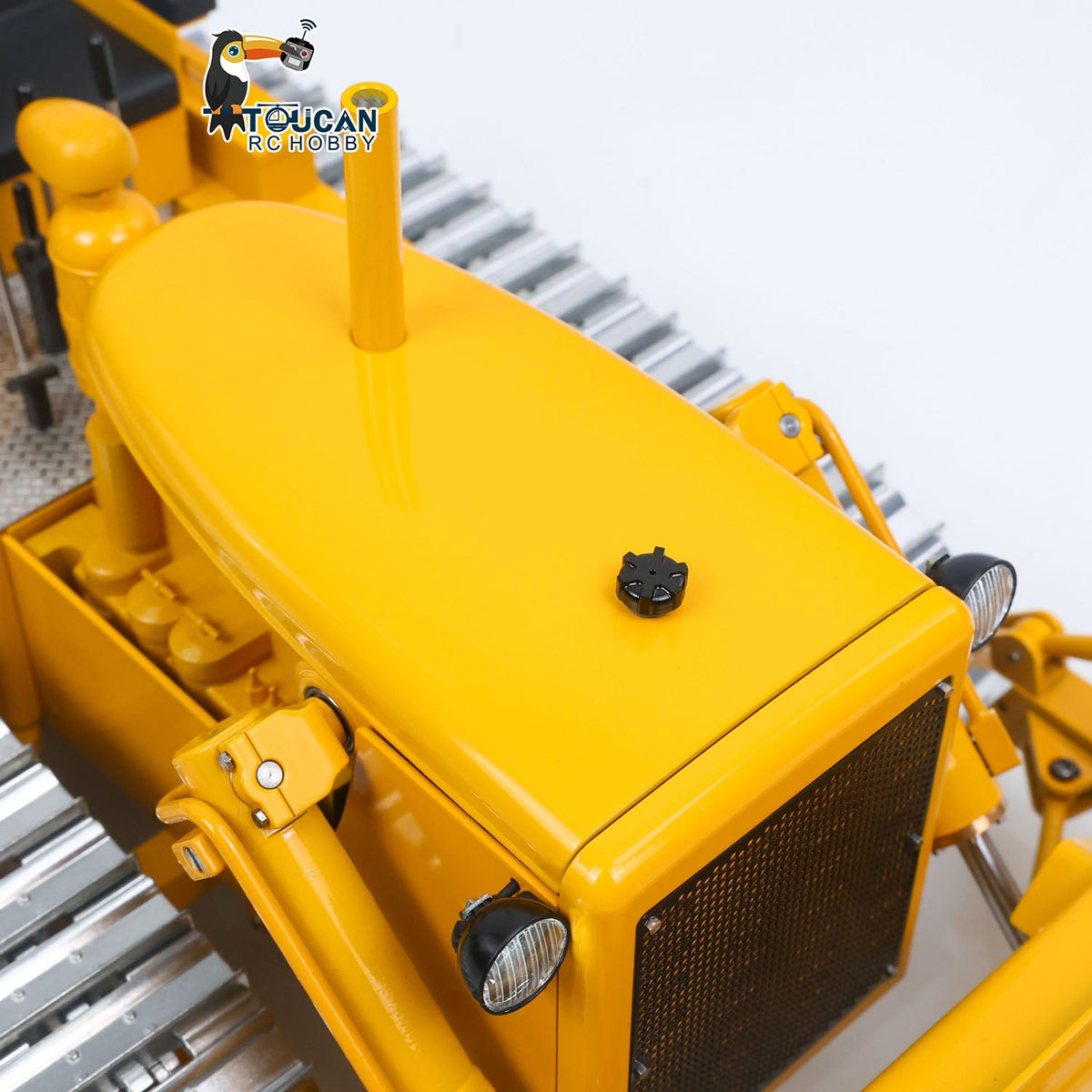 TOUCAN RC HOBBY Fast Free Shipping for EU Metal 1/14 RC Hydraulic Bulldozer D7 Remote Control Dozer Model Engineering Vehicle Flysky Radio Light Sound System Battery