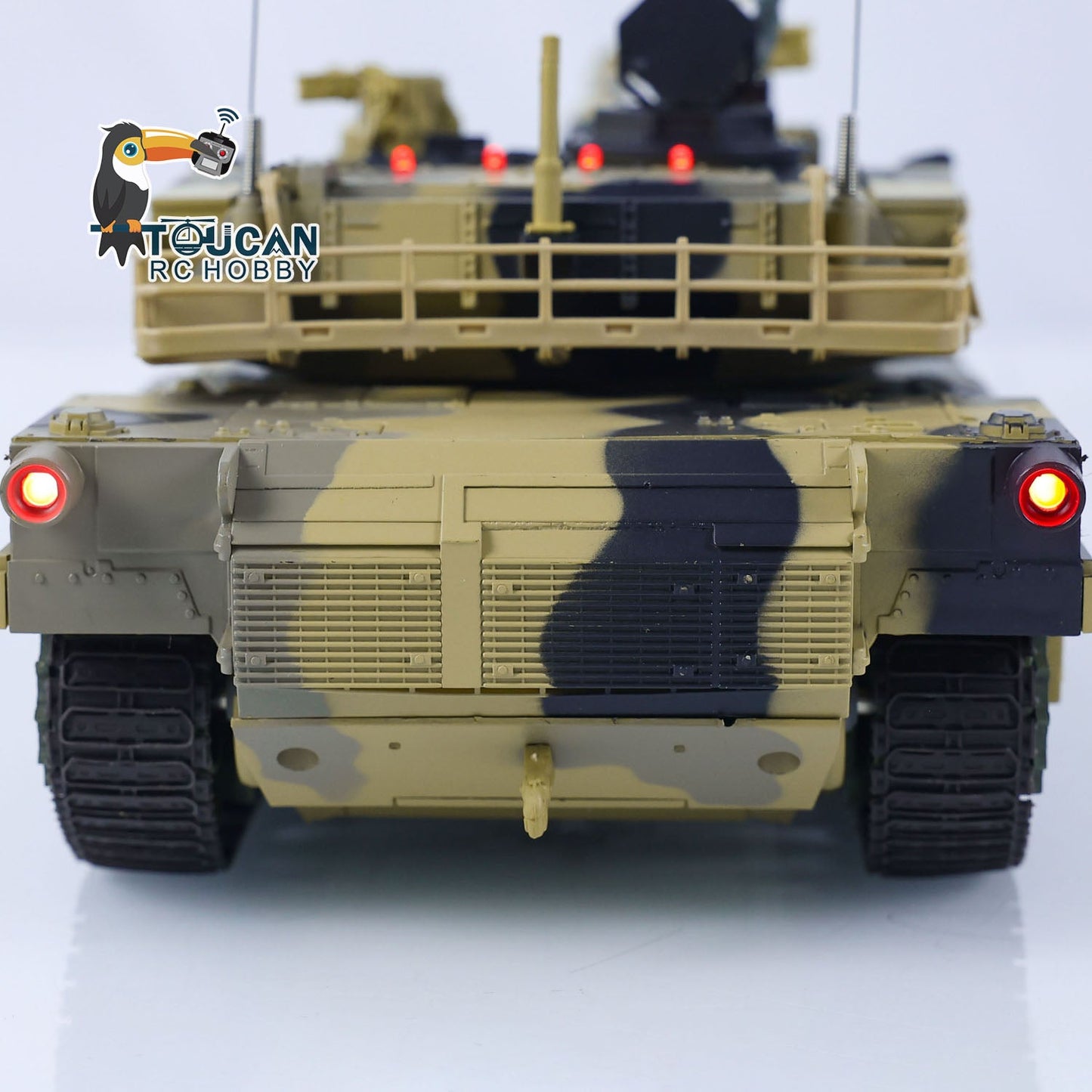 Henglong 1/24 Plastic 3816 AbramsM1A2 RC Tank Model with Infrared Combat Turret Elevation and Depression Sound Light
