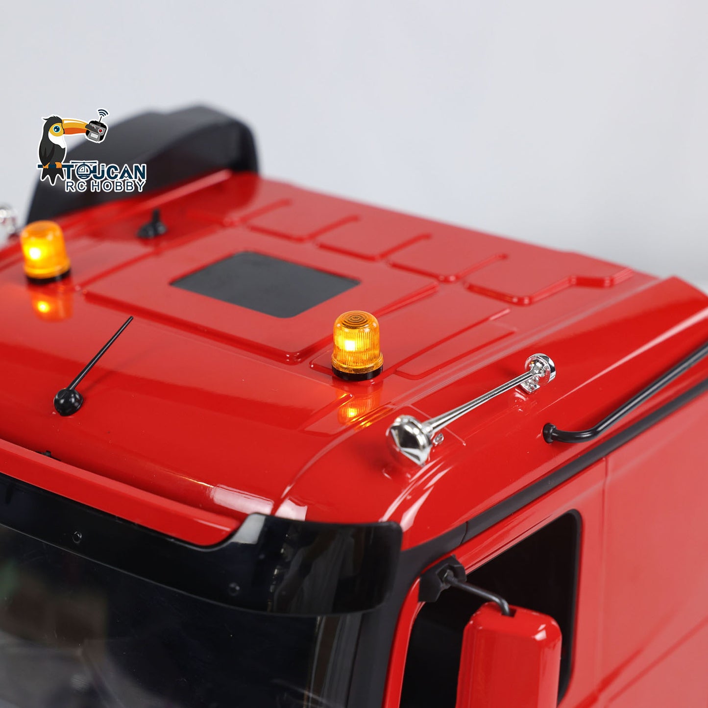 1/14 6x4 RC Sattelzugmaschine, lackiert, zusammengebaut, ferngesteuertes Automodell, Licht- und Soundsystem, zusammengebaut und lackiert