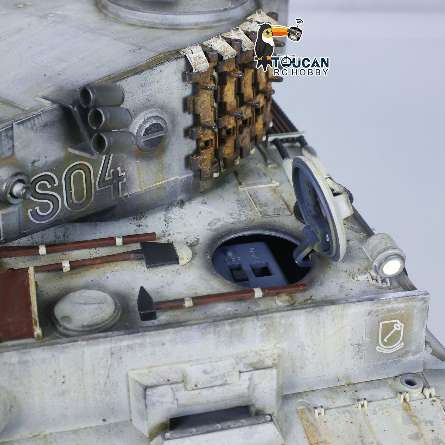Henglong 1/16 TK7.0 Plastic German Tiger I RTR RC Tank 3818 FPV BB IR 360 Degrees Turret Metal Barrel Recoil Steel Gearbox Smoke Manual Spray Collection Model