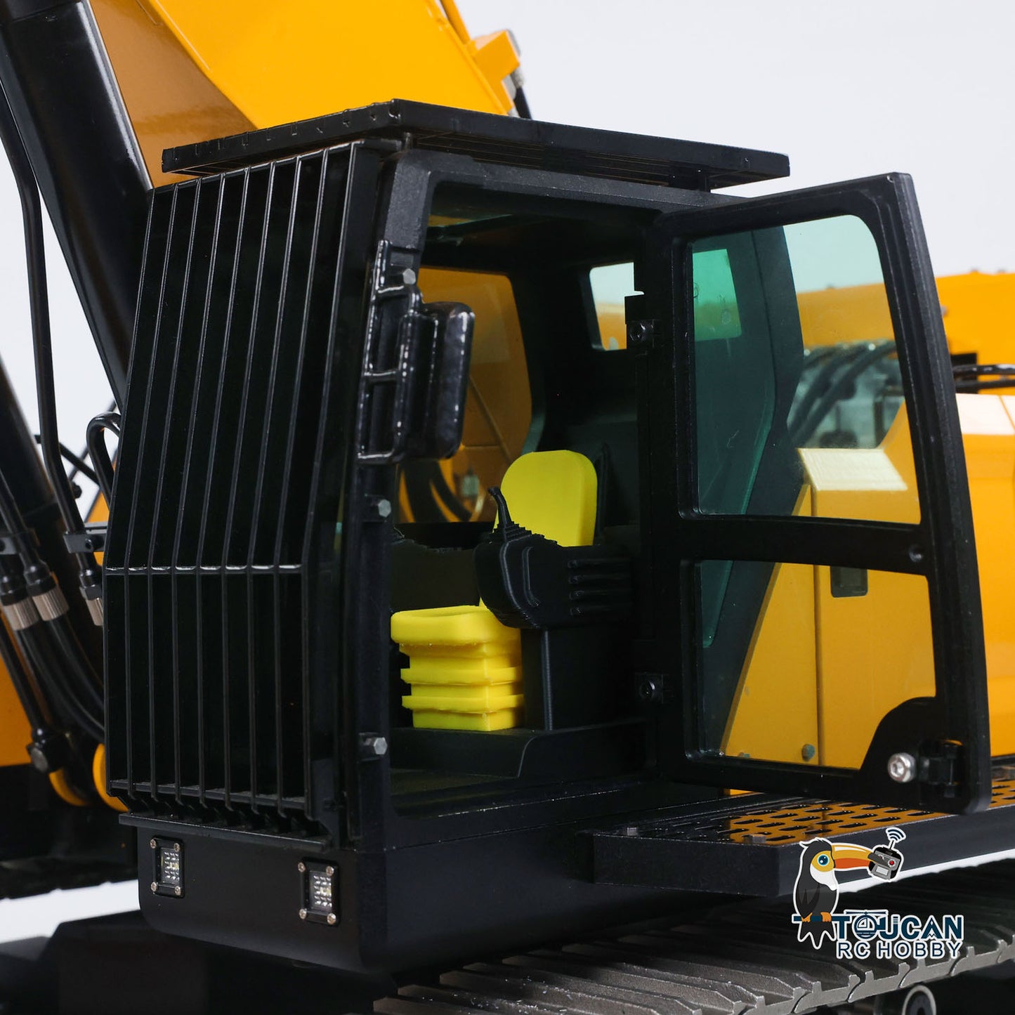 UESD 1/12 RC Hydraulic Heavy Excavator 395F Metal Remote Control Digger Finished Model 3.0L Dual Pump teshulianjie