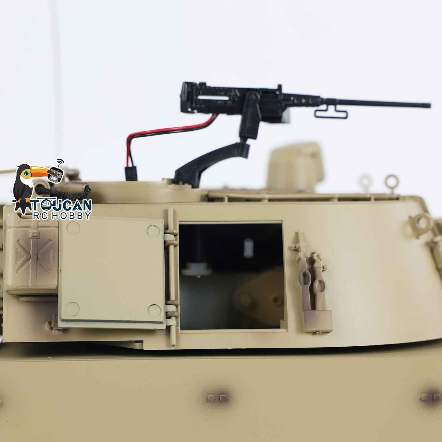 Tongde M109A2 RC-Militärpanzer im Maßstab 1/16, selbstfahrende Haubitze, Metallräder, LED-Leuchten, Rauchgenerator, simulierte Soundeffekte