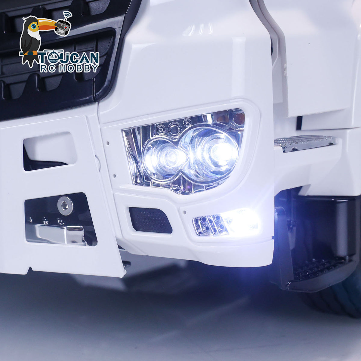 TOUCAN RC HOBBY 8X8 RC Tractor Truck 1/14 4 Axles 3363 RTR Remote Control Car Heavy Metal Chassis Smoke