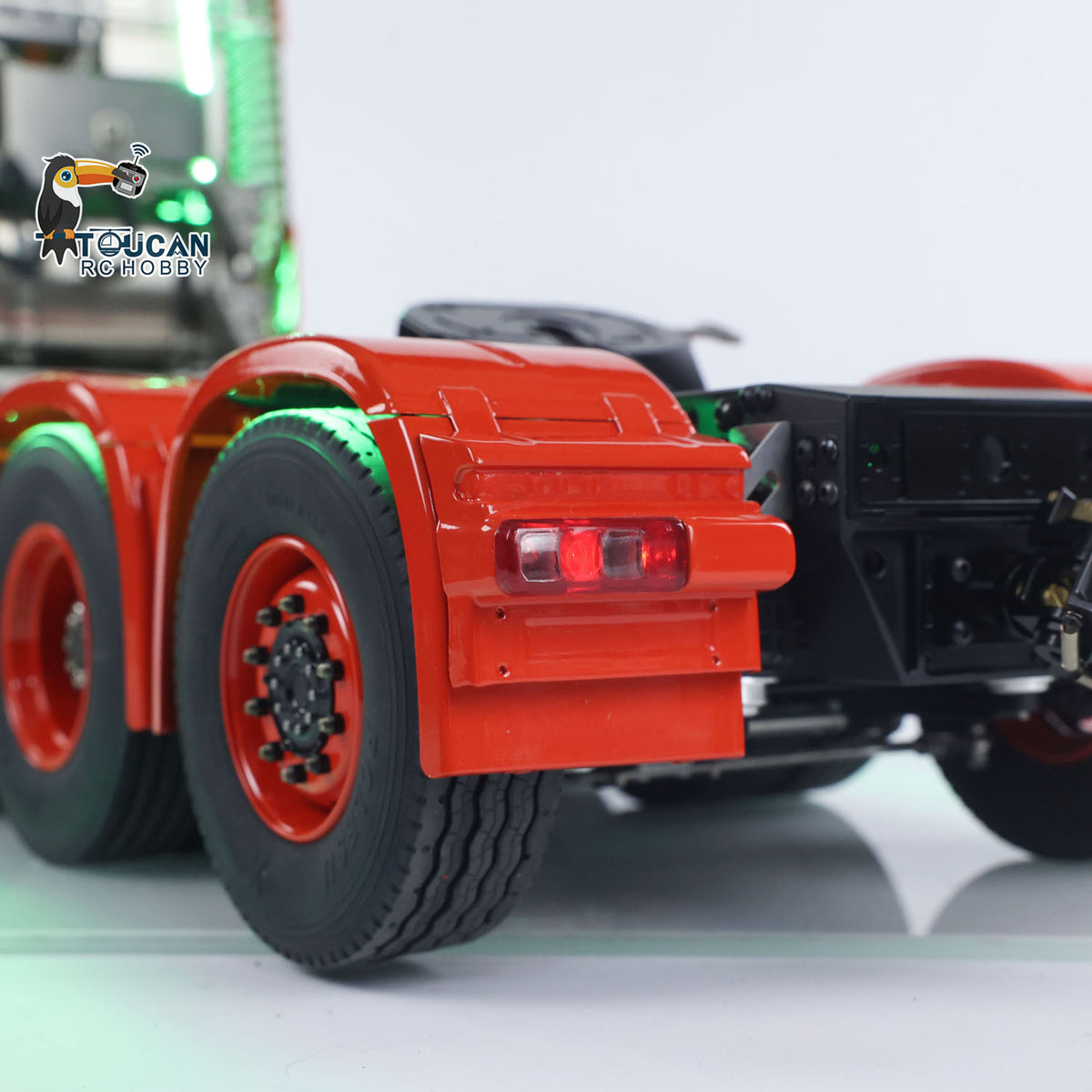 TOUCAN 10X8 Metallchassis 3363 1/14 RC Sattelzugmaschine RTR LKW Auto Rauchgeräusch 2-Gang-Getriebe ST8 Batterie Rundumleuchte