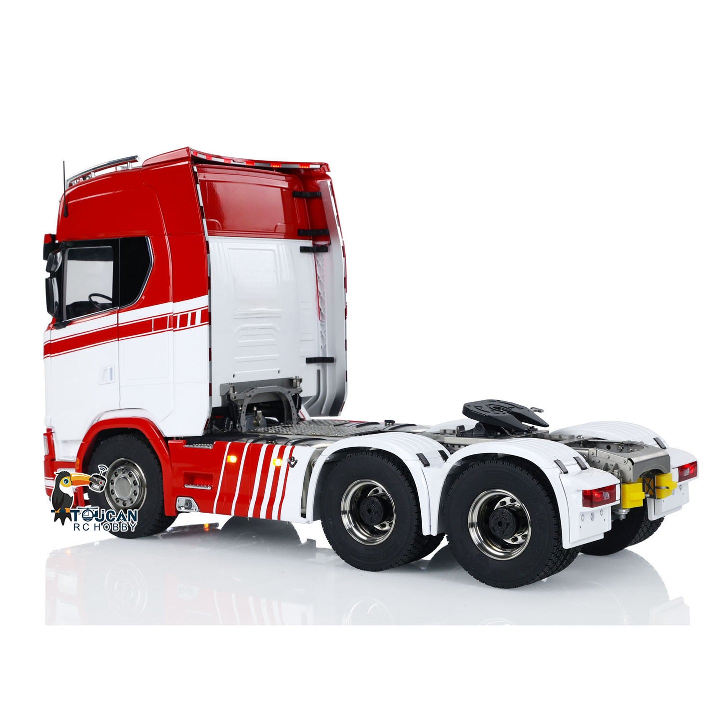 1/14 Finish RC Sattelzugmaschine 770S 6x6 Metallchassis Licht Sound Rauch 3-Gang Lackiertes Fahrzeug