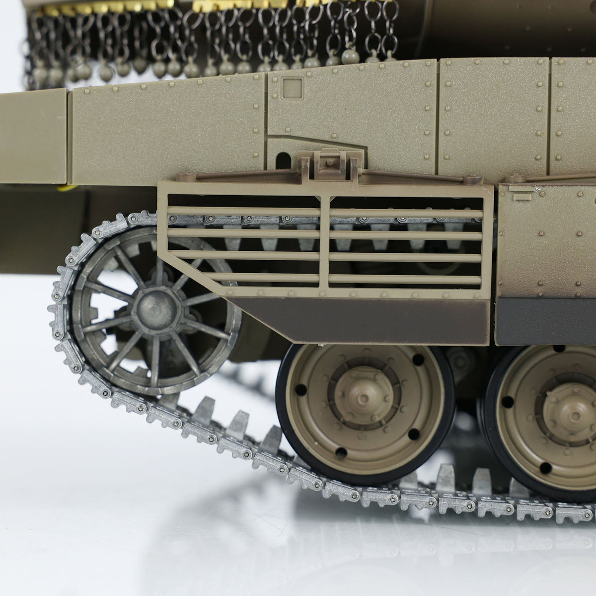 Henglong 1/16 TK7.0 Merkava MK IV 3958 RTR RC Tank with Dual Battery Barrel Recoil Smoke BB Metal Idlers Sprockets Wheels Gearbox Tracks