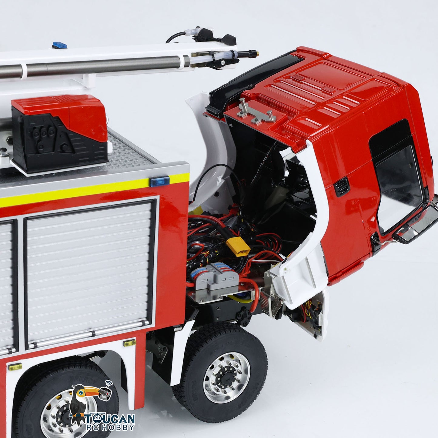 TOUCAN RC HOBBY 1/14 Metal Chassis Snozzle High-reach Extendable Turret 8x4 Remote Control Fire Truck Servo ESC Motor Light Sound System