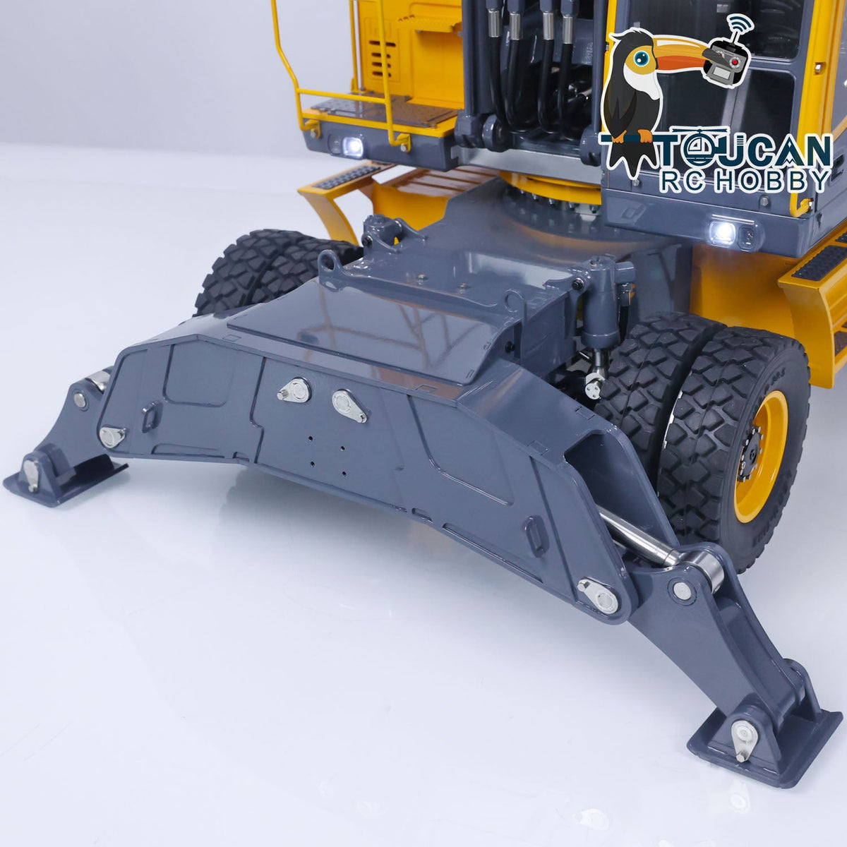 TOUCAN RC HOBBY LESU 1/14 RC Metal Hydraulic Aoue ET30H Wheeled Painted Excavator Heavy Ripper Hydraulic Crusher fork Bucket B