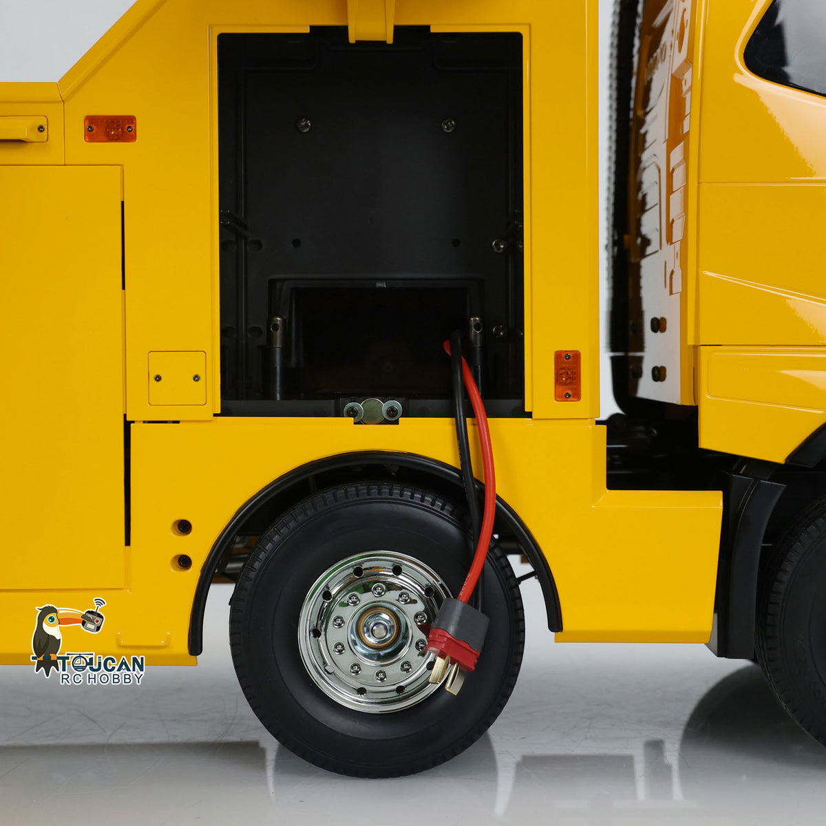 TOUCAN RC HOBBY 1/14 8x4 RC Wrecker Tow Truck 56362 Rescue Car FH16 Electric Recovery Vehicles Assembled and Painted Three-Speed Transmission