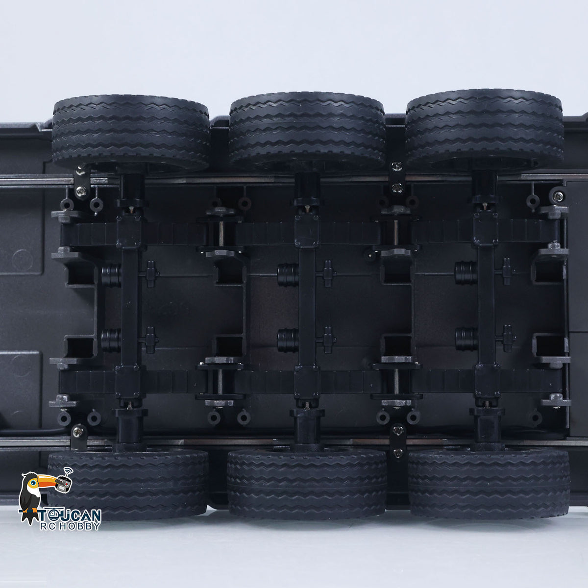TOUCAN RC HOBBY Fast  Free Shipping 3 Axels Plastic Semi Trailer Flatbed 1502 for 1/18 RC Tractor Truck HUINA 1501 Lorry Car Model Upgrade Parts