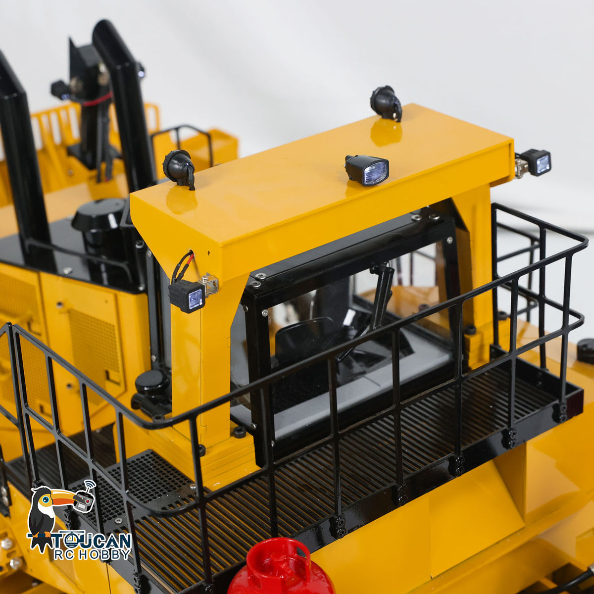 TOUCAN RC HOBBY 1/10 Giant Hydraulic RC Bulldozer D11T Heavy Duty PL18EV Remote Control Dozers 5-way Directional Valve System