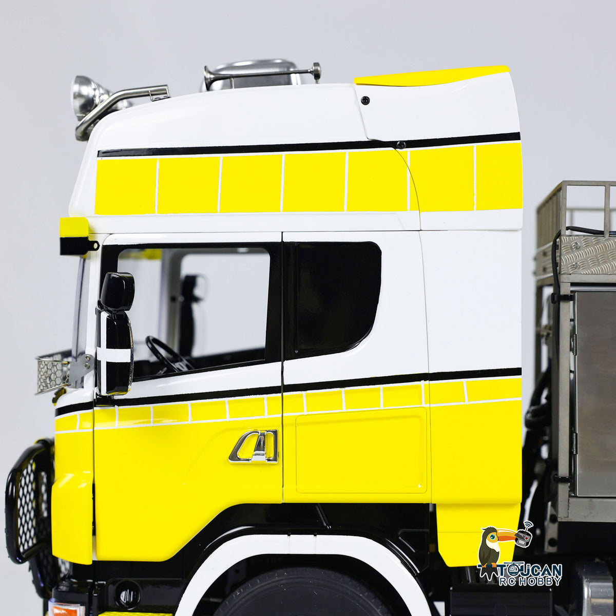 TOUCAN RC HOBBY Painted 1/14 RC Tractor Truck 6x6 Metal Chassis RTR Remote Control Car Model Sound Light G-6181 Equipment Rack