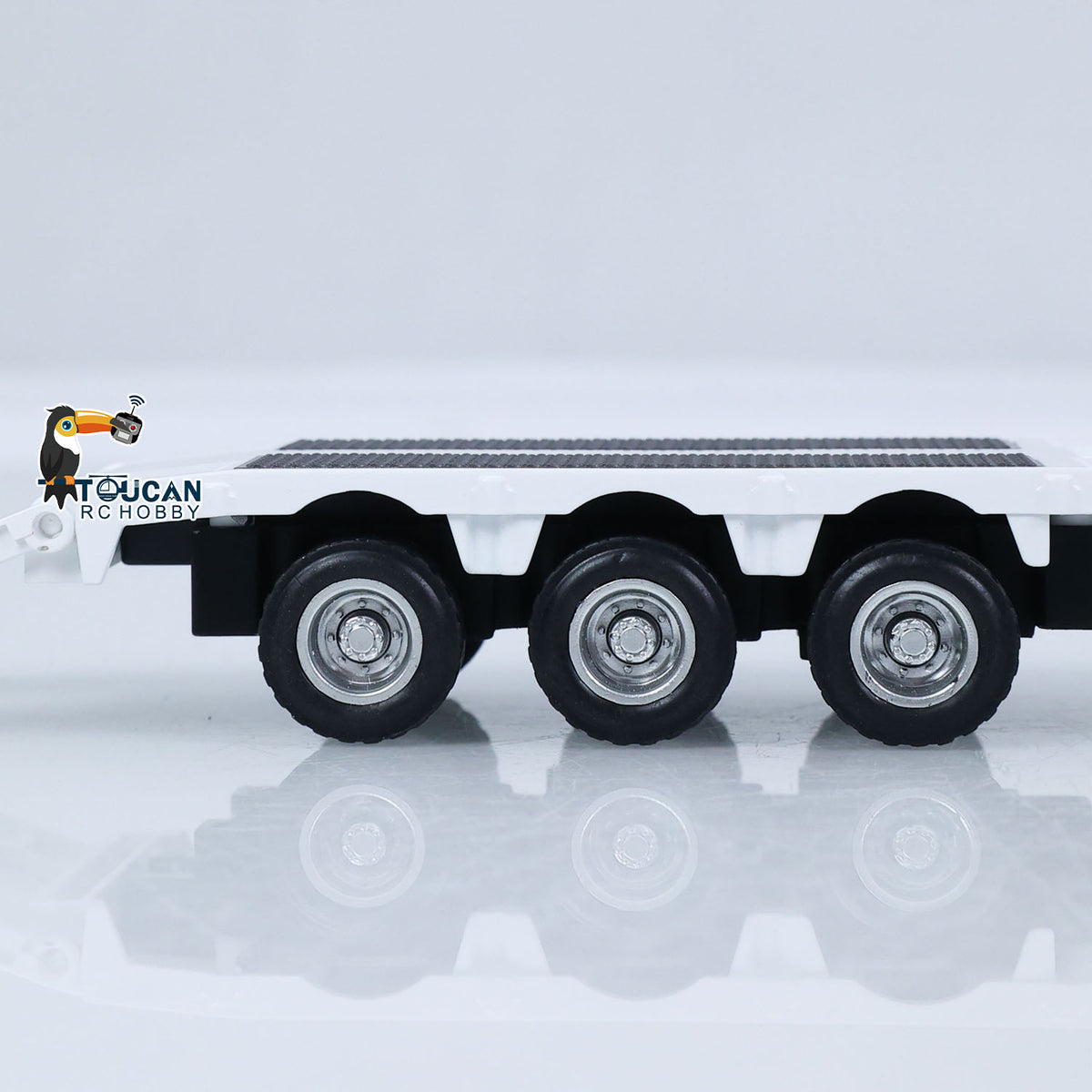 TOUCAN RC HOBBY HUINA 1/64 Remote Control Drift Tractor Truck 9900 W/ 3Axle Plastic Semi Flatbed Trailer RTR Lights Effect Manual Support Legs