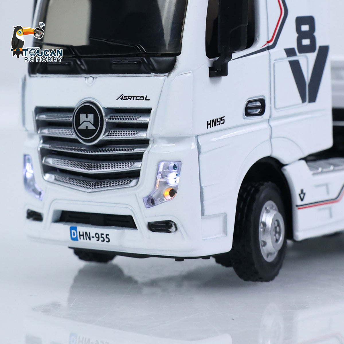 TOUCAN RC HOBBY HUINA 1/64 Remote Control Drift Tractor Truck 9900 W/ 3Axle Plastic Semi Flatbed Trailer RTR Lights Effect Manual Support Legs