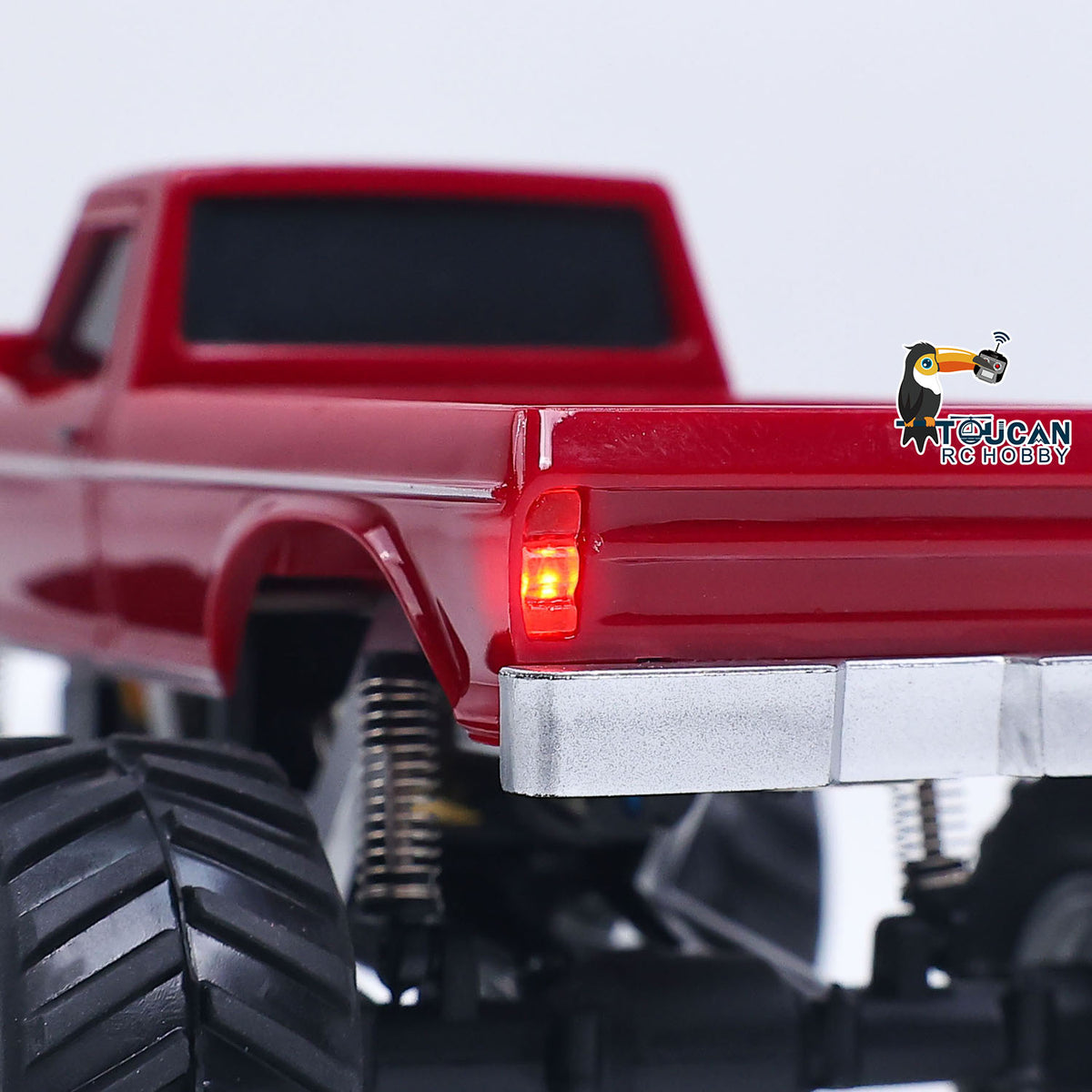 3602A 1/36 4WD Remote Control Off Road Vehicle Mini RC Crawler Car Light Battery Ready to Play Model For Indoor Outdoor No Sound