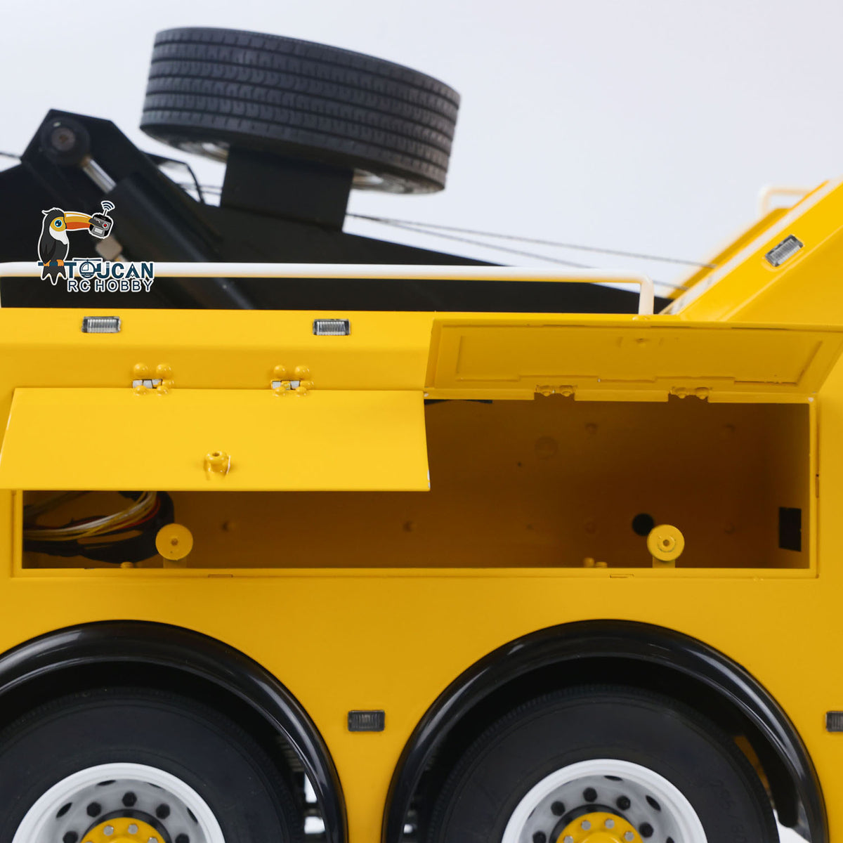 TOUCAN 8X4 Metal 1/14 RC Road Rescue Truck FH16 RTR 2Speed Gearbox Flysky PL18EV Lite Radio Battery Smoke Light Sound System