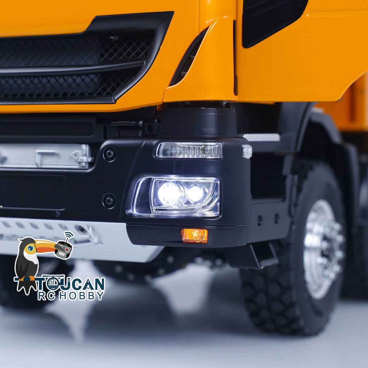 TOUCAN RC HOBBY 1/14 LESU 8X8 Metal RC Hydraulic Dump Truck Remote Control Tipper Dumper Simulation Car Hobby Model DIY 20150731 PNP/RTR