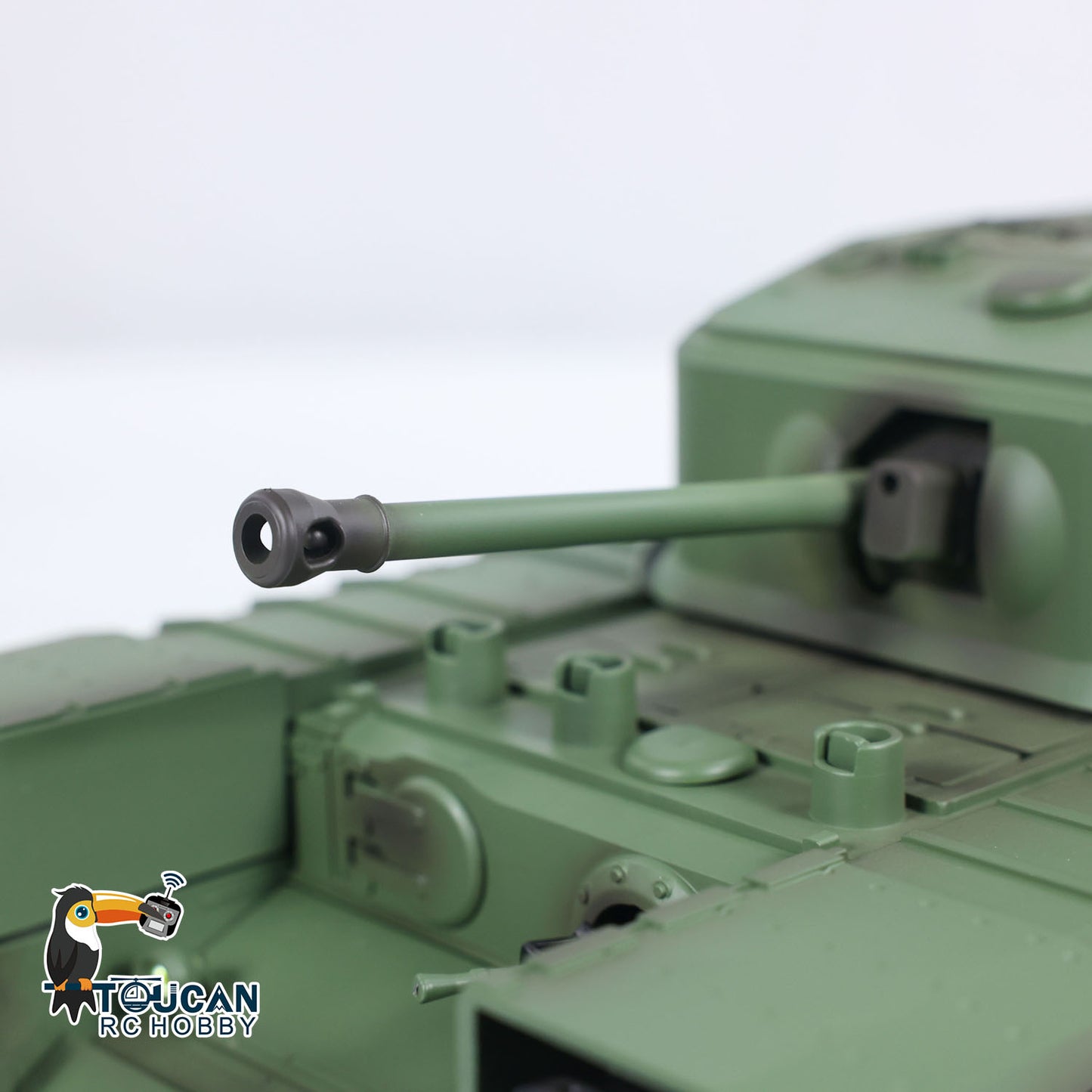 1/16 Tongde RC Panzer Churchill Mk.VII Elektro Infrarot Kampfspielzeug Fassrückstoß RTR Funkbatterie