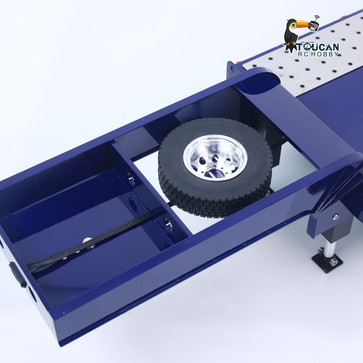 1/14 HHG-3Axles Ready to Run Metal 3-Axle Semi-Trailer w/Motorized Ramp Landing Gear Light Kit Battery Charger