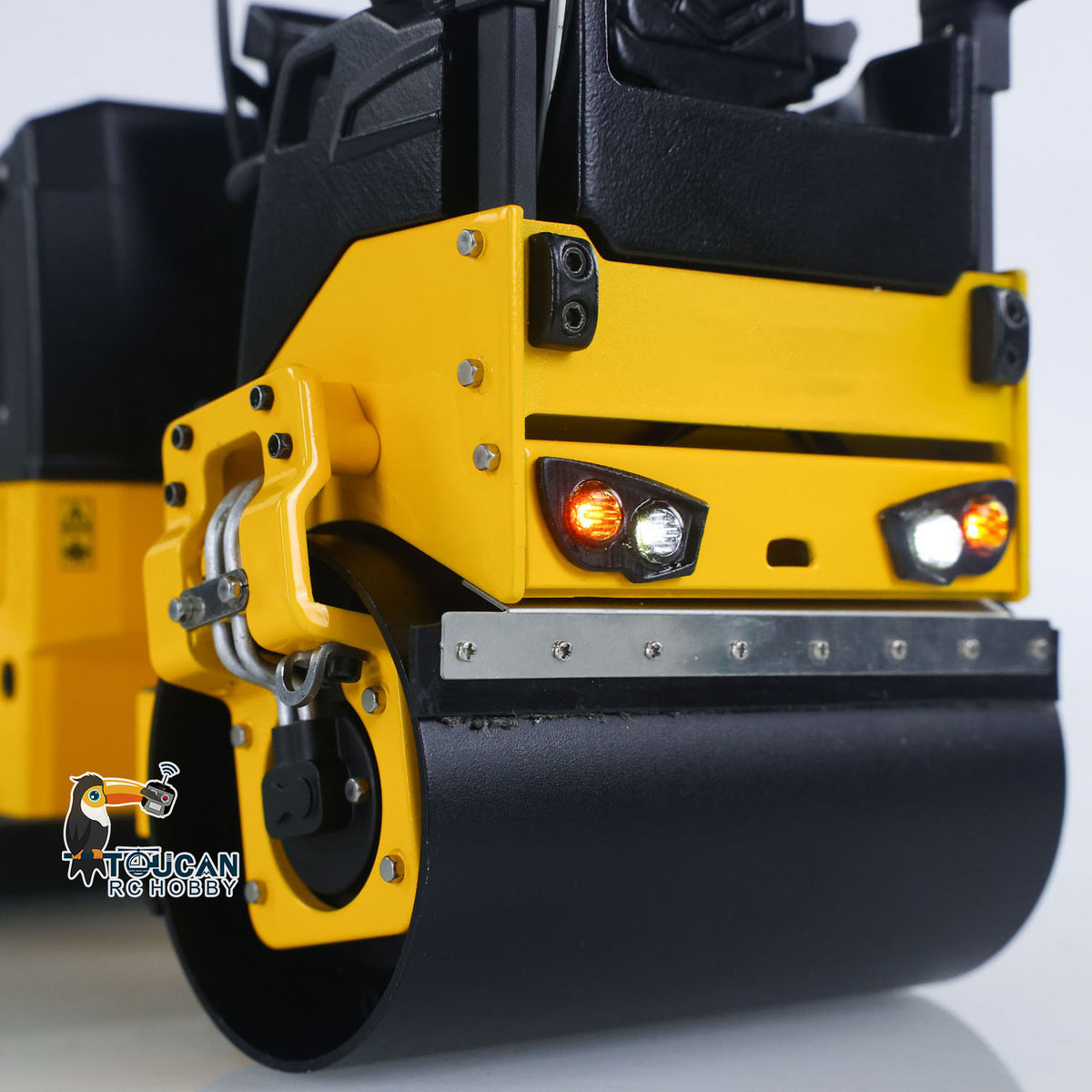 1/14 Metall RC Elektro-Straßenwalze BW120AD RTR Fernbedienung Baufahrzeug Modell Flysky ST8 Radio Batterie Lichtsystem