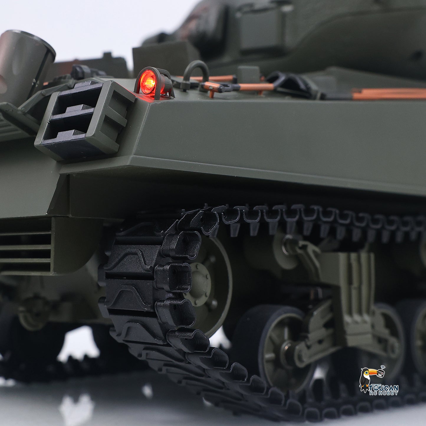 360 Rotation 1/16 Remote Control Tank Sherman M4A3 IR BB 76MM Barrel Elevation Smoke Unit Metal Chassis Tracks Road Wheels