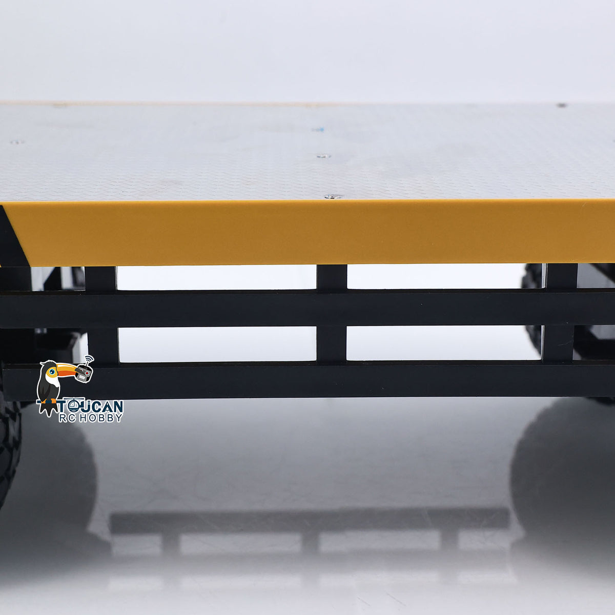HUINA 1/10 2Axle Flatbed Trailer Manual Lifting Tail Board For 1/14 Electric Remote Control Forklift Model Light Sound Effect