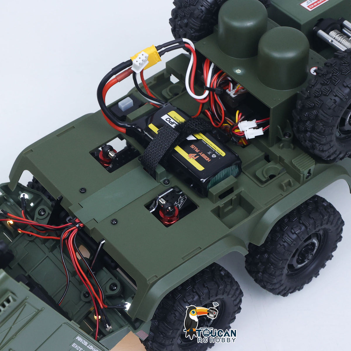 TOUCAN RC HOBBY Fast Free Shipping 1/18 Remote Control Military Truck 8X8 All Wheel Steering Electric RC Off Road Vehicle Model 2Speed Gearbox RTR Metal Chassis