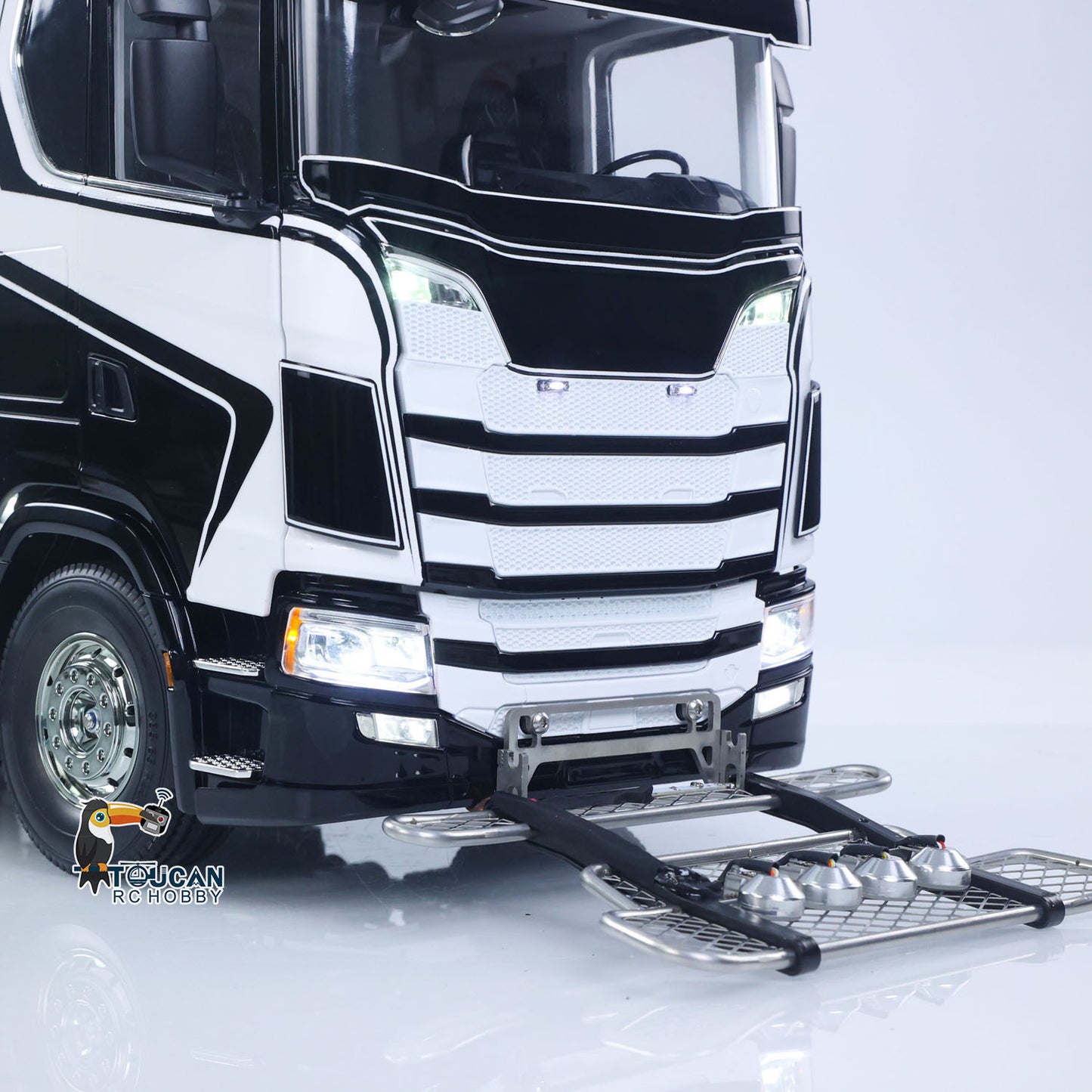 TAMIYA 6x4 1/14 RC Holztransporter SC770S 56360 Ferngesteuertes LKW Auto RTR 3-Gang Fahrzeuge Rauch Licht Sound ST8 Radio Batterie