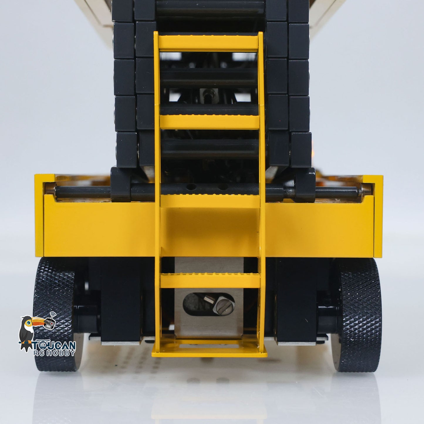CUT C121 1/14 Metal RC Hydraulic Scissor Lift Aerial Work Platform RTR Construction Vehicle Model I6S Controller Light for Collectors and Diorama Display